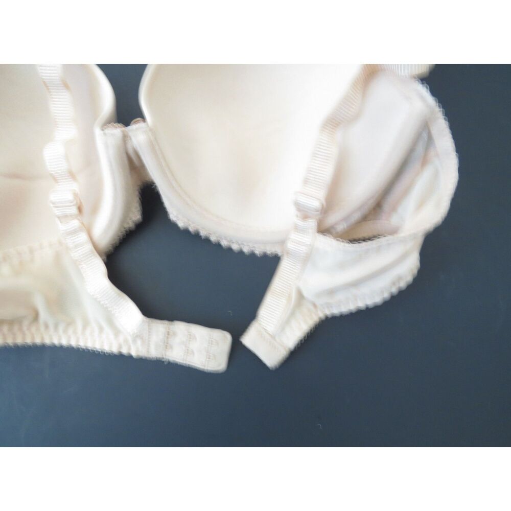 Wacoal La Femme Underwire T-shirt Bra Nude  36C EUC - Picture 6 of 10